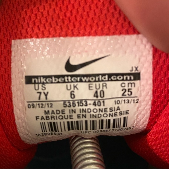 Nike Mids - Picture 10 of 13